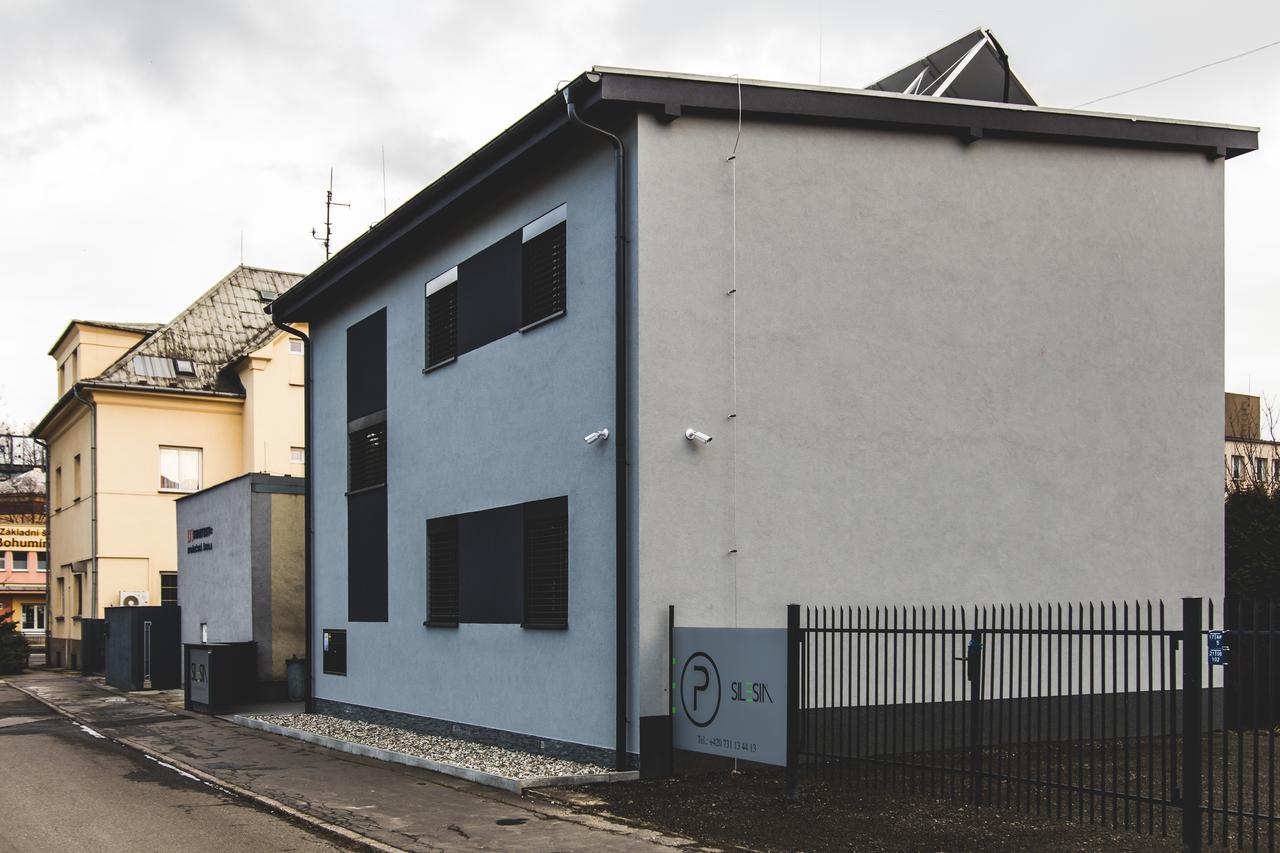 Silesia Residence 俄斯特拉发 外观 照片 The new synagogue in 2016